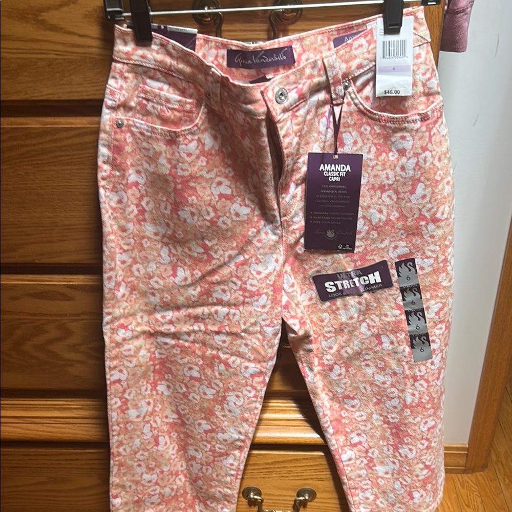 Gloria Vanderbilt Pink and Orange Floral Pants Slim Fit
